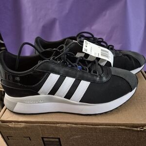 Adidas Women's Sl Andridge Size 10.5